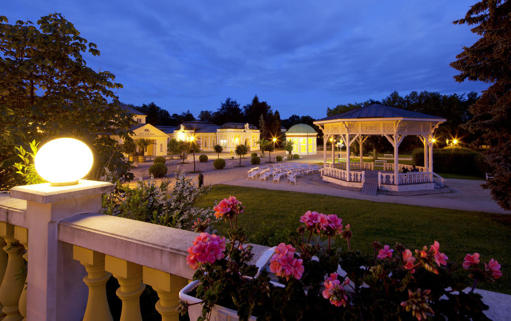 Dr. Adler Spa & Kurhotel Františkovy Lázně Dış mekan fotoğraf