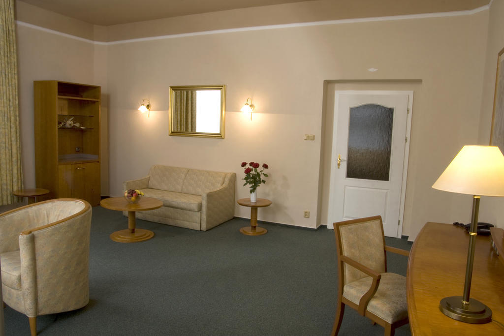 Dr. Adler Spa & Kurhotel Františkovy Lázně Dış mekan fotoğraf