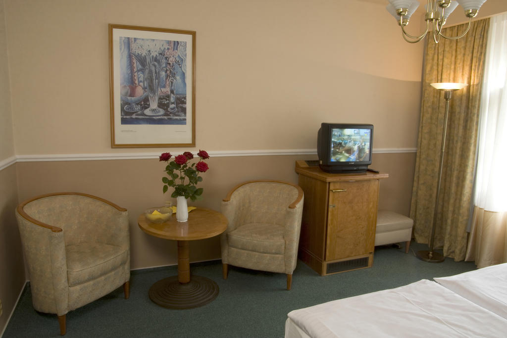 Dr. Adler Spa & Kurhotel Františkovy Lázně Oda fotoğraf