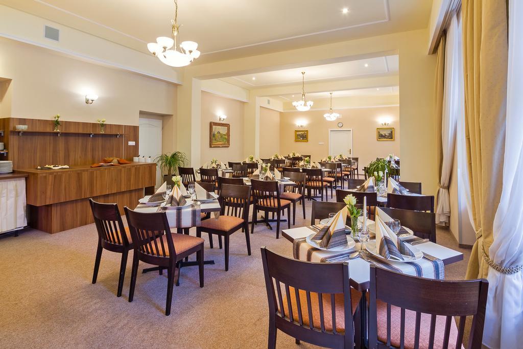 Dr. Adler Spa & Kurhotel Františkovy Lázně Dış mekan fotoğraf