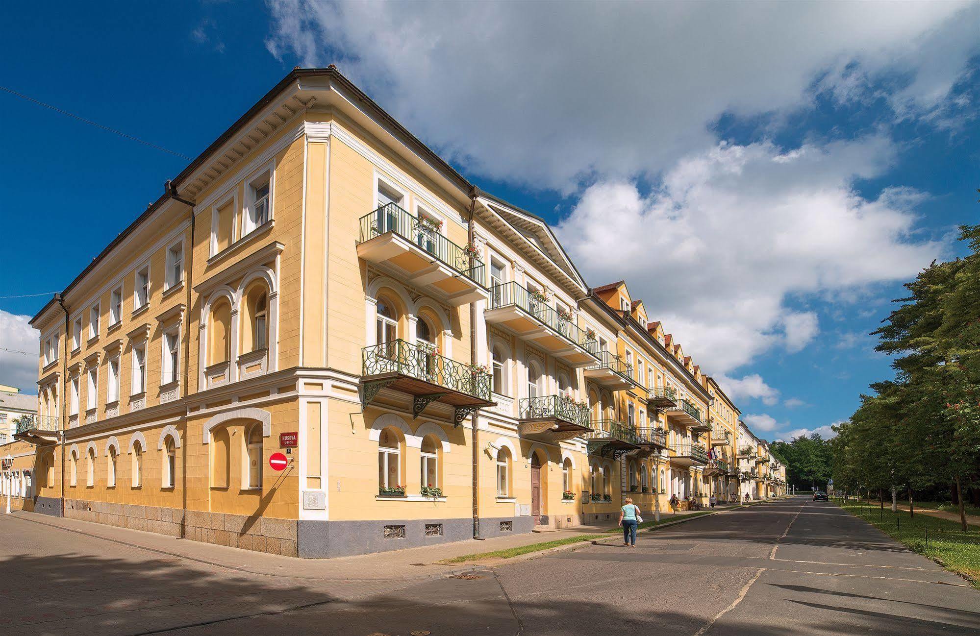 Dr. Adler Spa & Kurhotel Františkovy Lázně Dış mekan fotoğraf