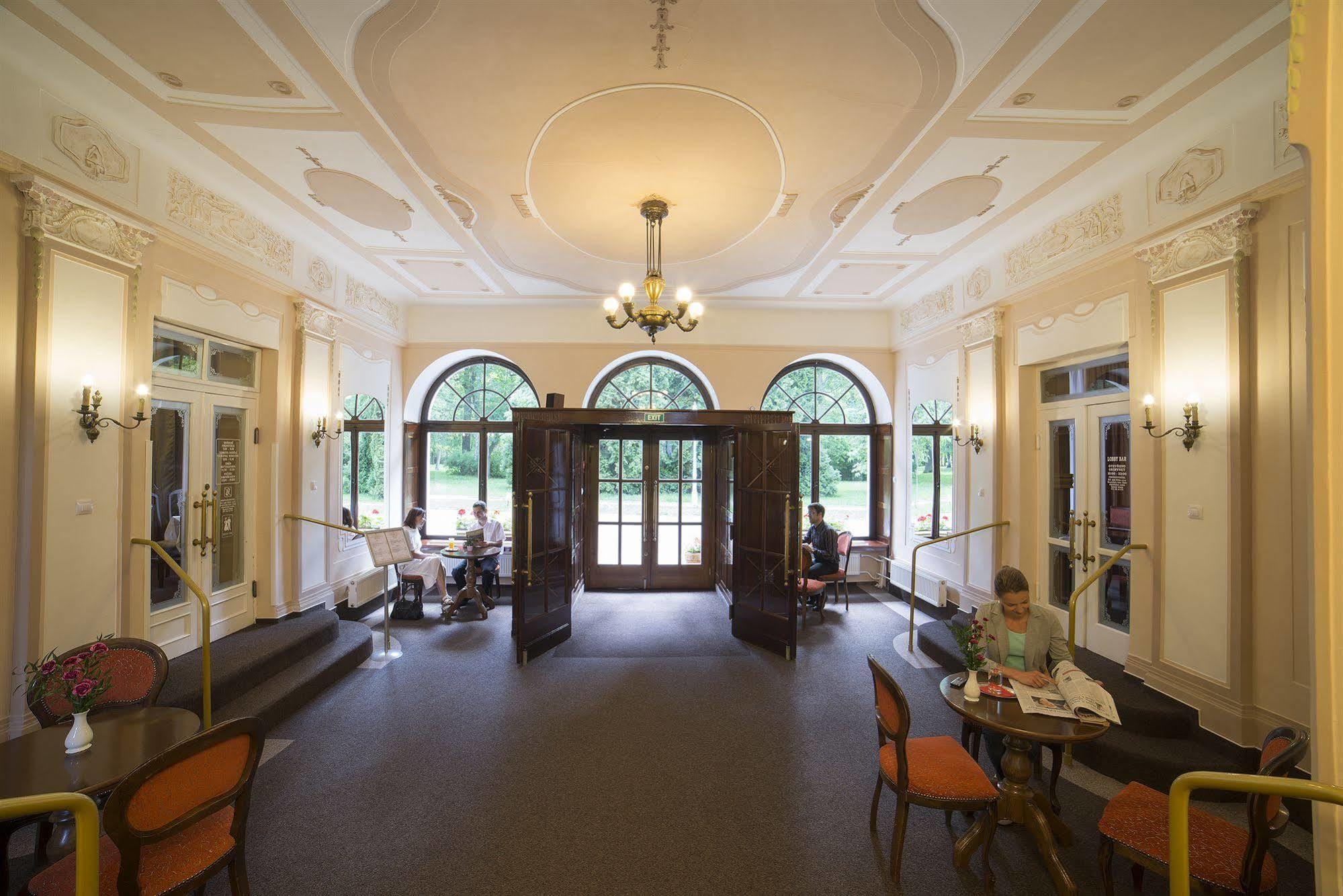 Dr. Adler Spa & Kurhotel Františkovy Lázně Dış mekan fotoğraf